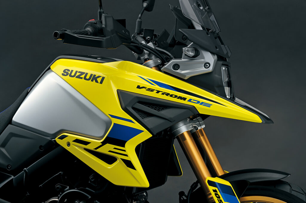 V-Strom 1050DE profil avant