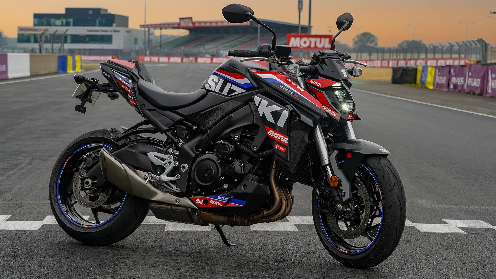 gsx-s950 yoshimura