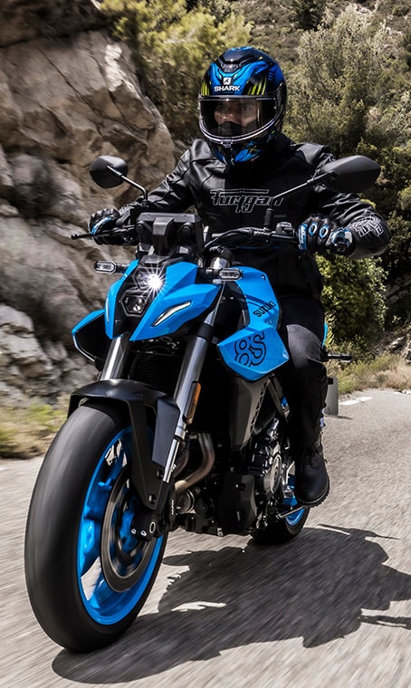 GSX-8S suzuki