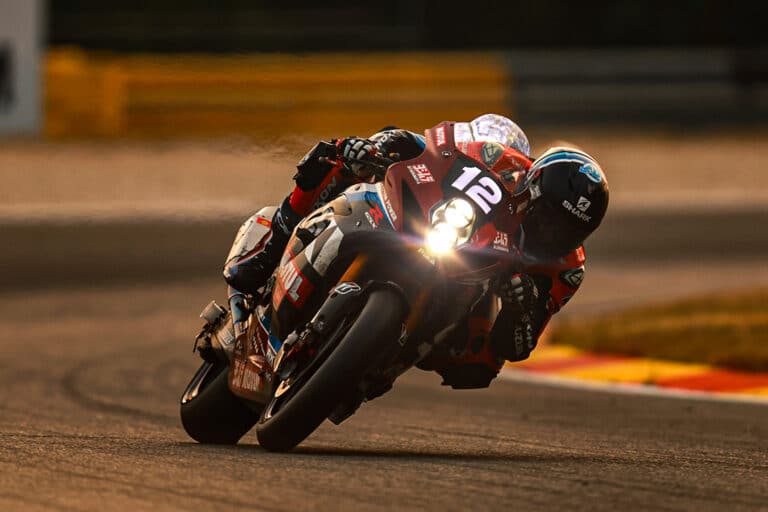 Suzuki prend des points importants en Belgique