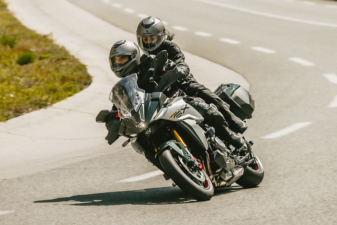 GSX-S1000GX