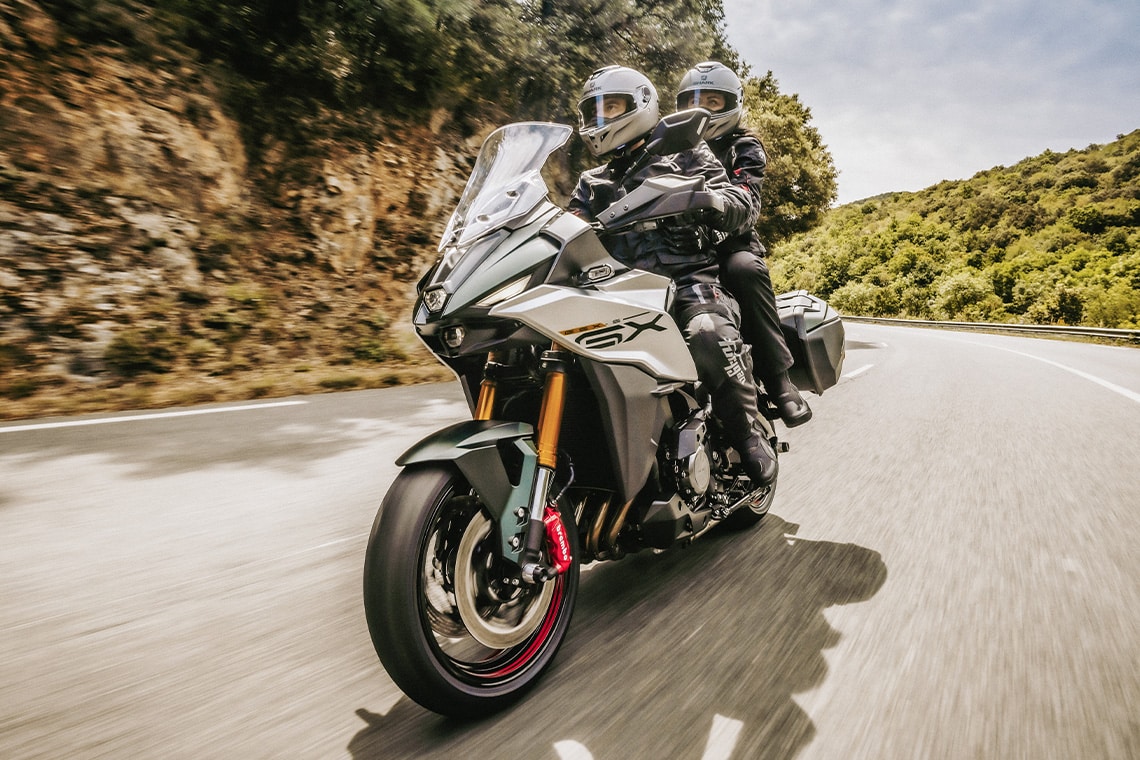 GSX-S1000GX