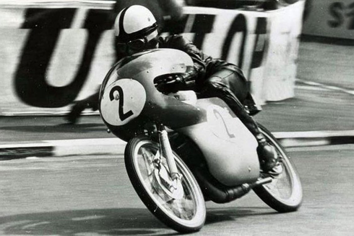 Suzuki compétition 1960