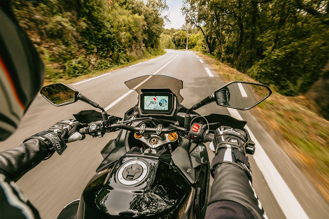 GSX-S1000GX +