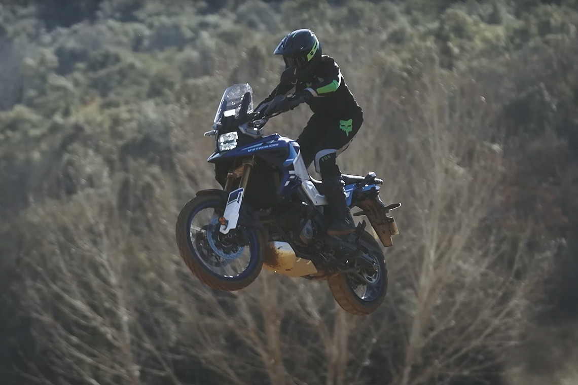 V-Strom 1050DE