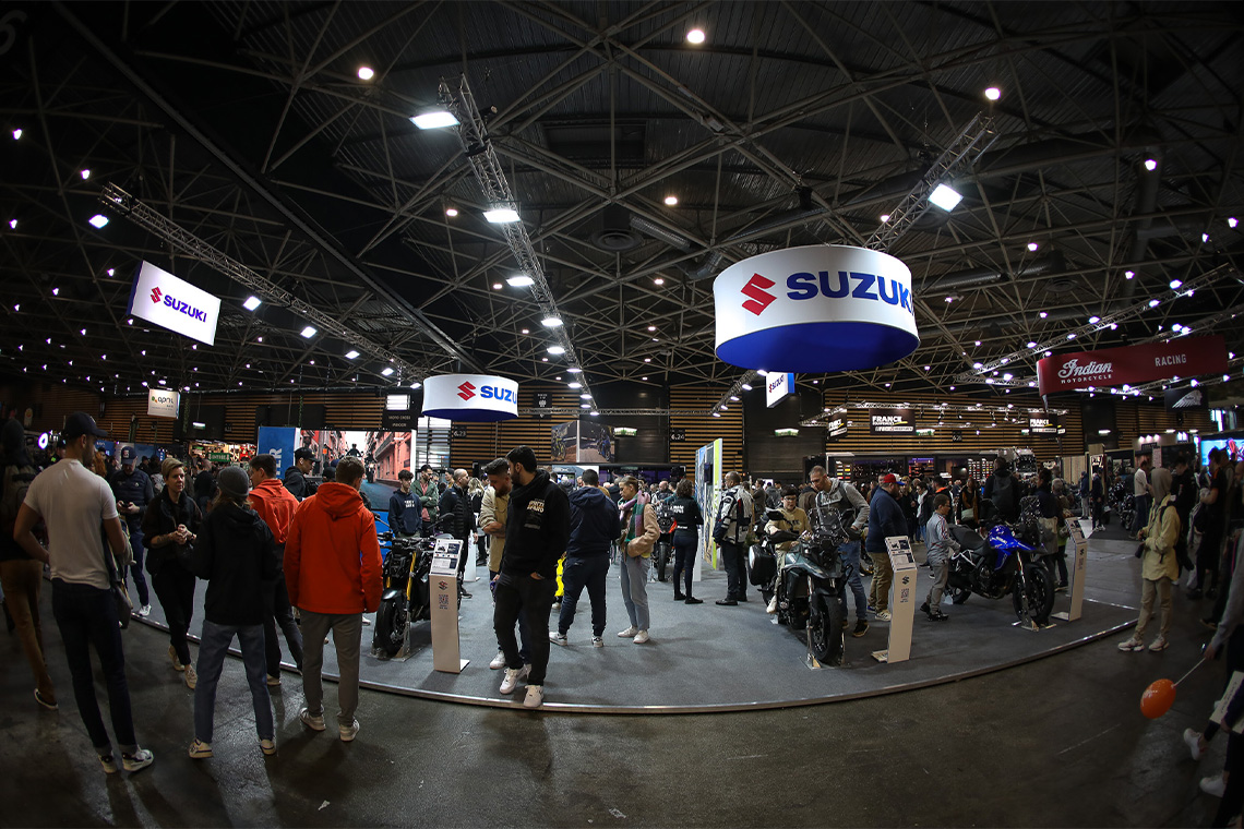 Stand Suzuki