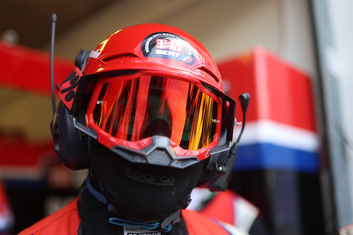 Yoshimura SERT Motul