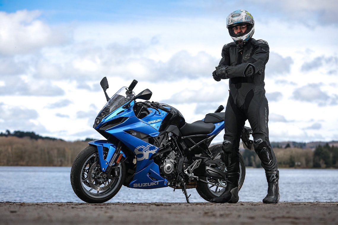 GSX-8R