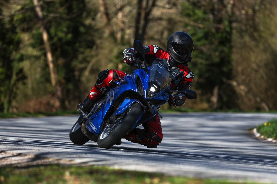 GSX-8R