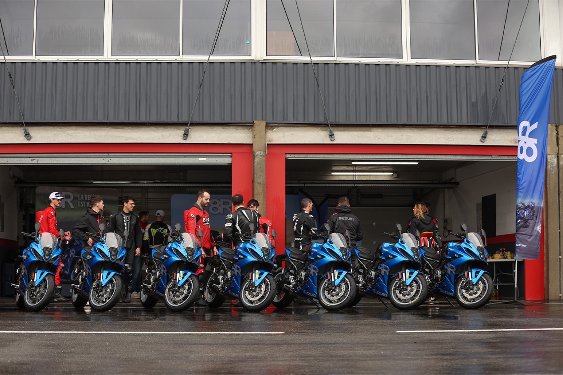 GSX-8R