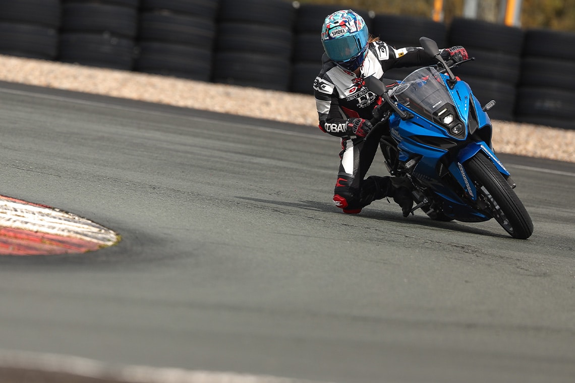 GSX-8R
