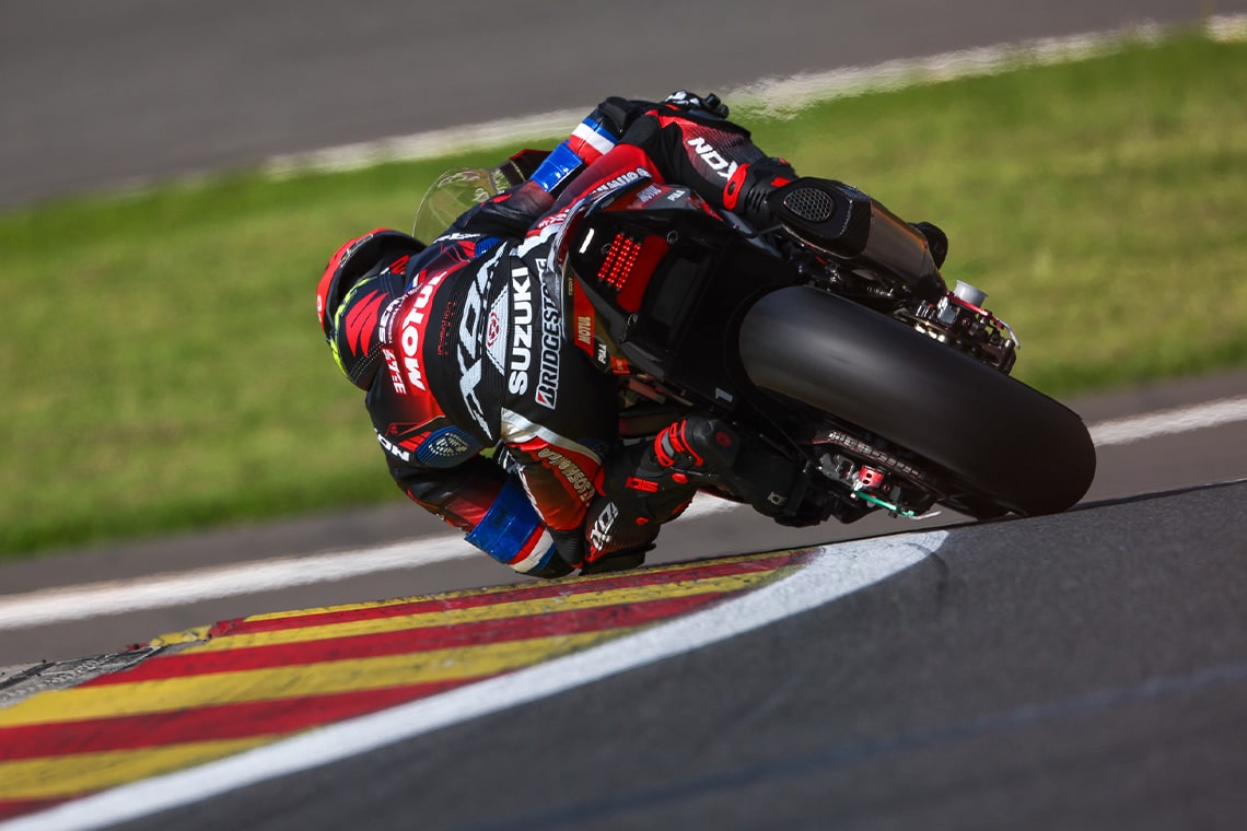 Yoshimura SERT Motul