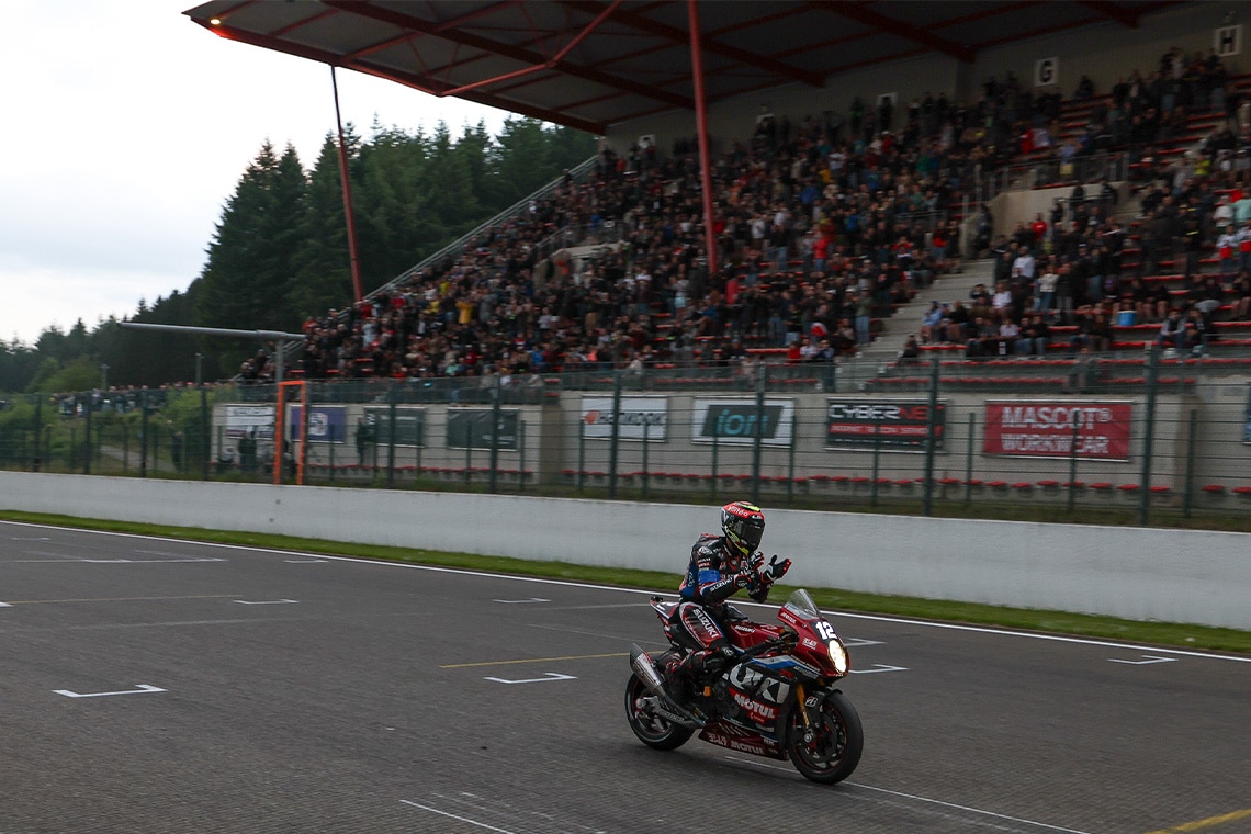 Yoshimura SERT Motul