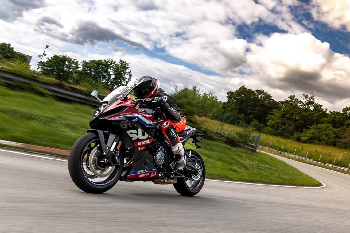 GSX-8R SERT