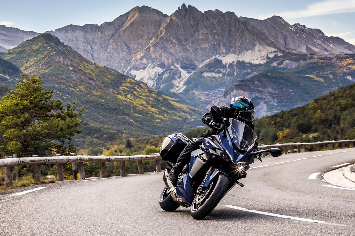 GSX-S1000GT +