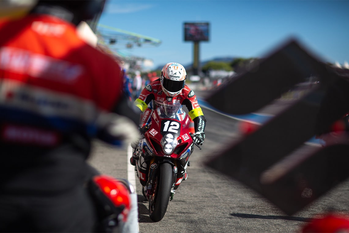 Yoshimura SERT Motul Bol d'Or