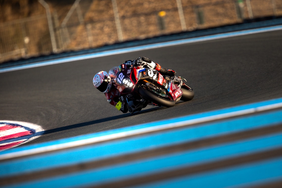 Yoshimura SERT Motul Bol d'Or
