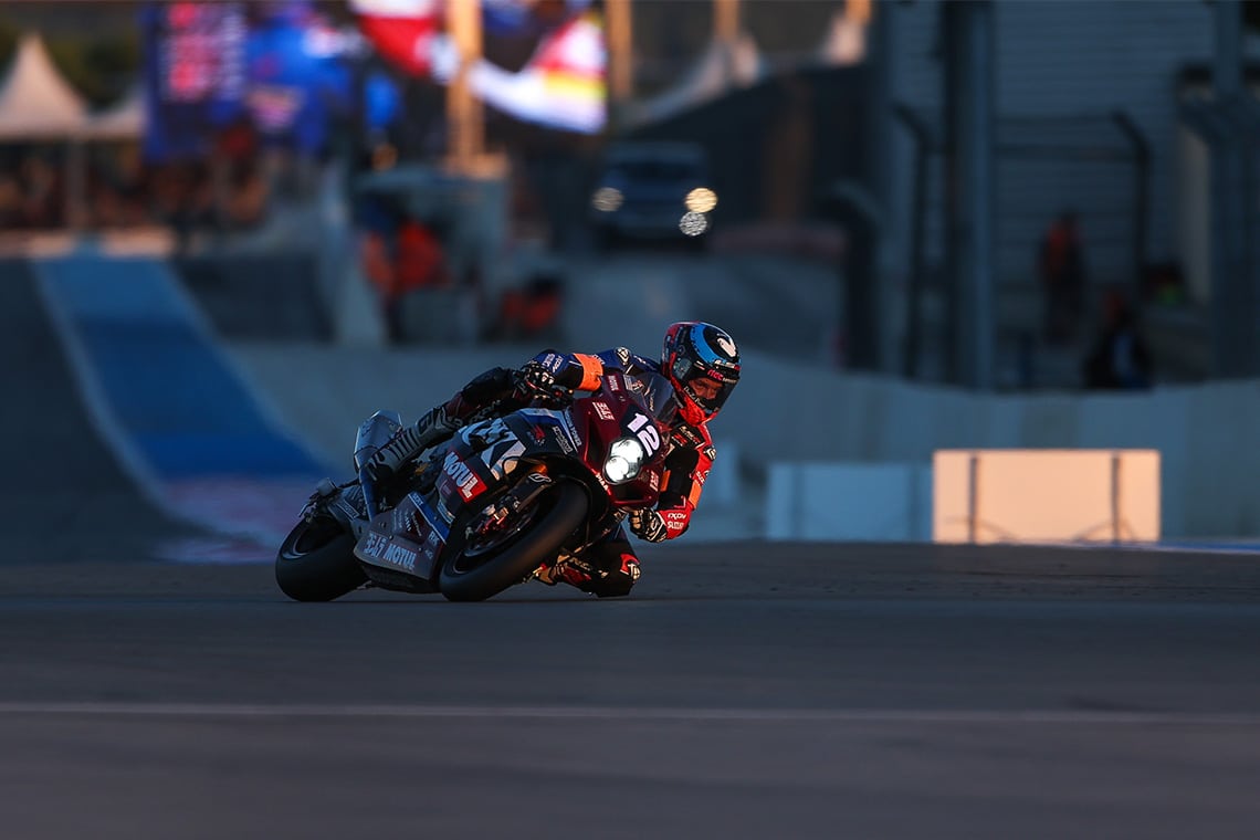 Yoshimura SERT Motul Bol d'Or