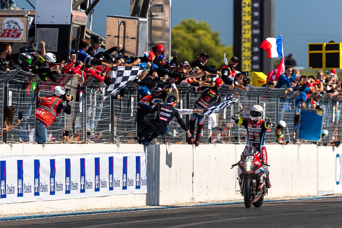 Yoshimura SERT Motul Bol d'Or