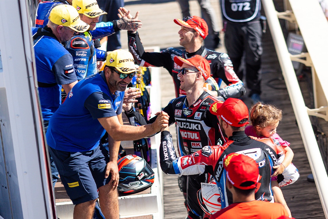 Yoshimura SERT Motul Bol d'Or