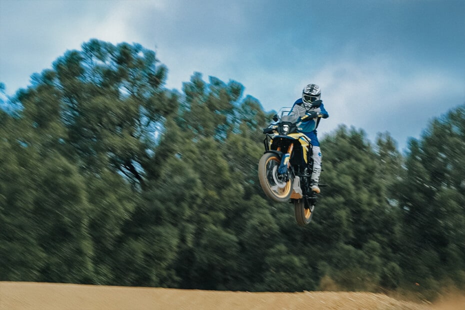 V-Strom 800DE - MX Test