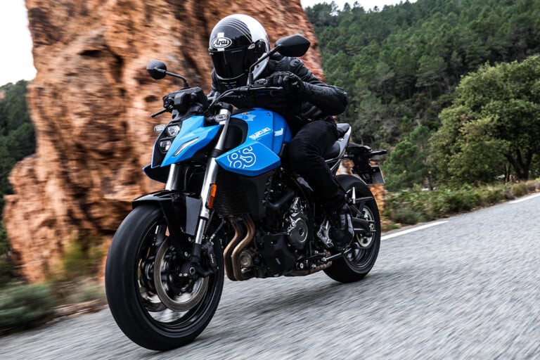 GSX-8S