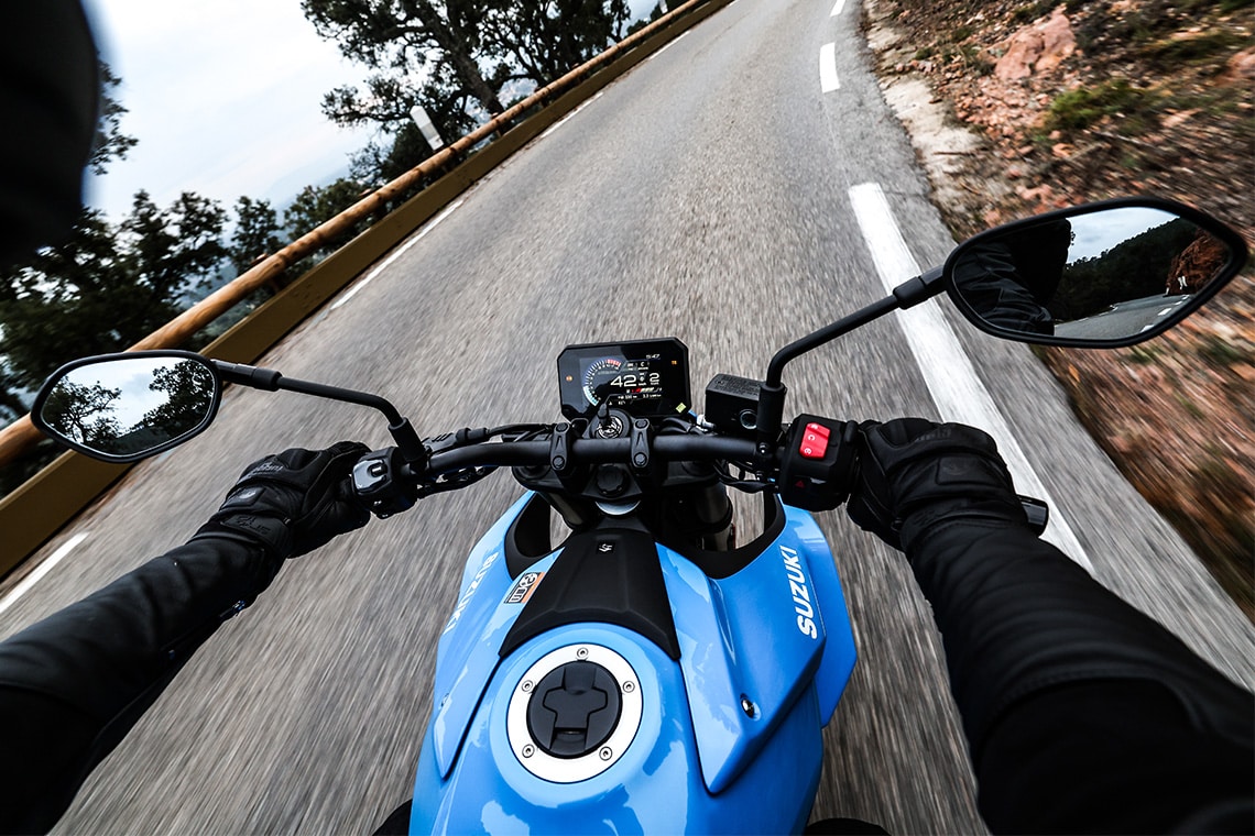 GSX-8S