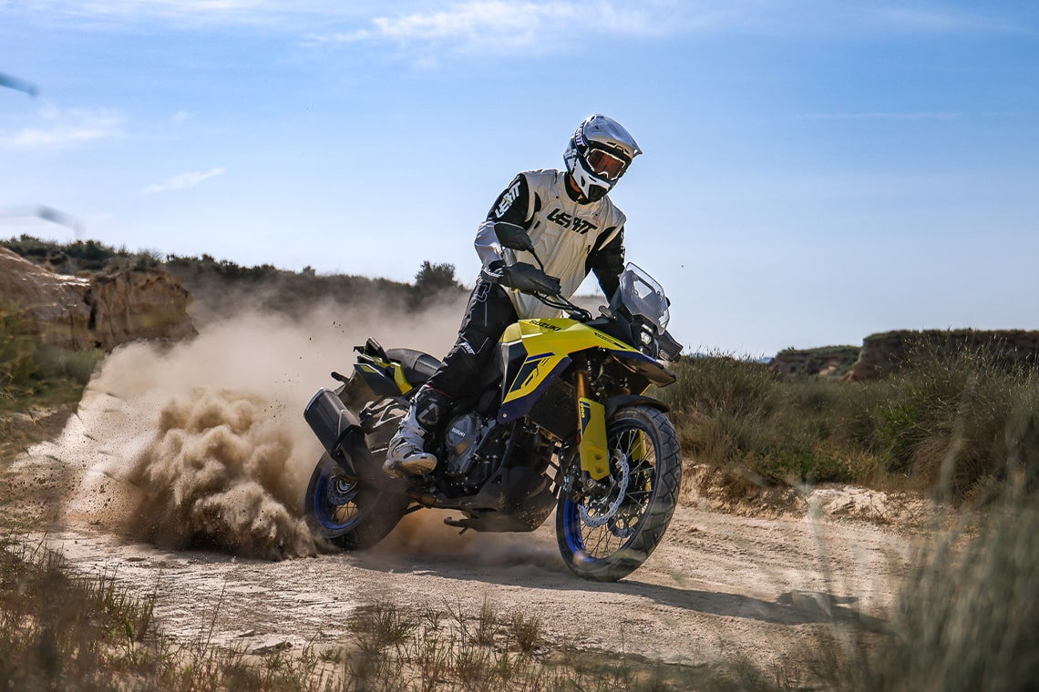 V-Strom 800DE, 2026