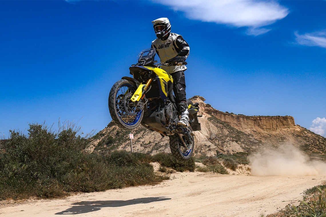 V-Strom 800DE, 2026